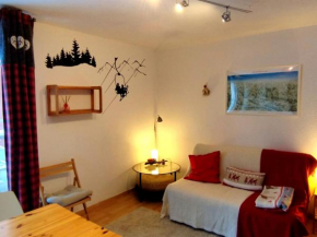 Studio cabine à 200m pistes, bain, balcon - FR-1-771-80